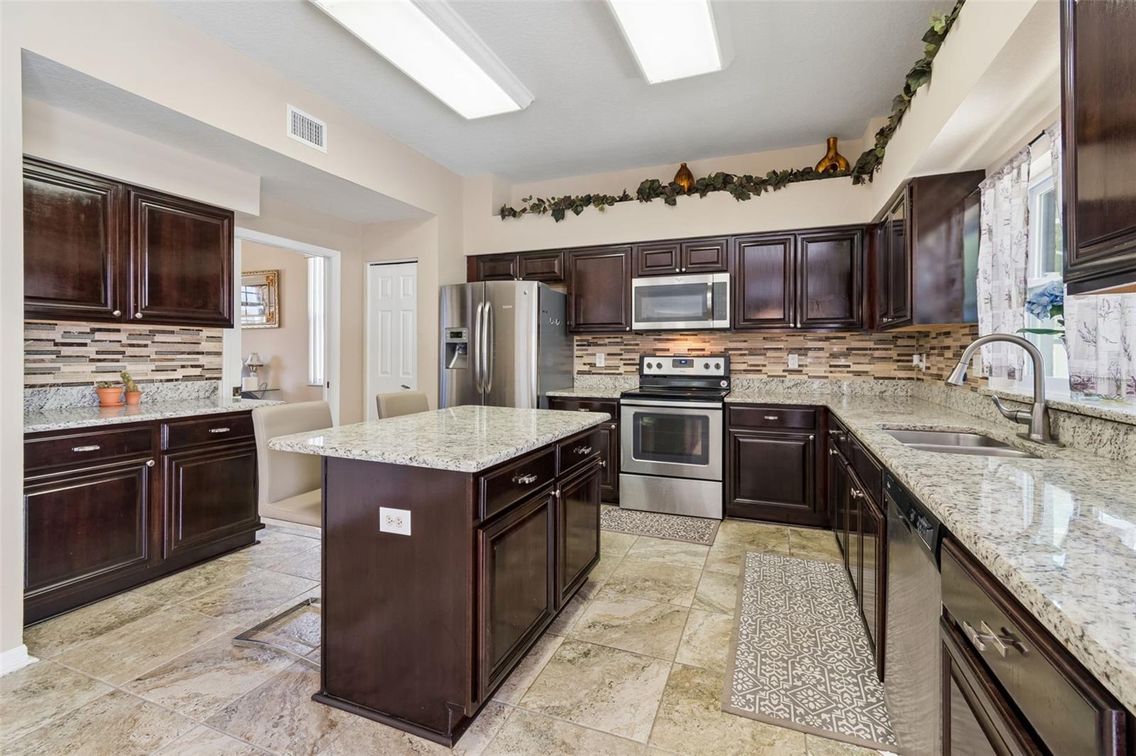 15911 MUIRFIELD DR, ODESSA, FL, 33556