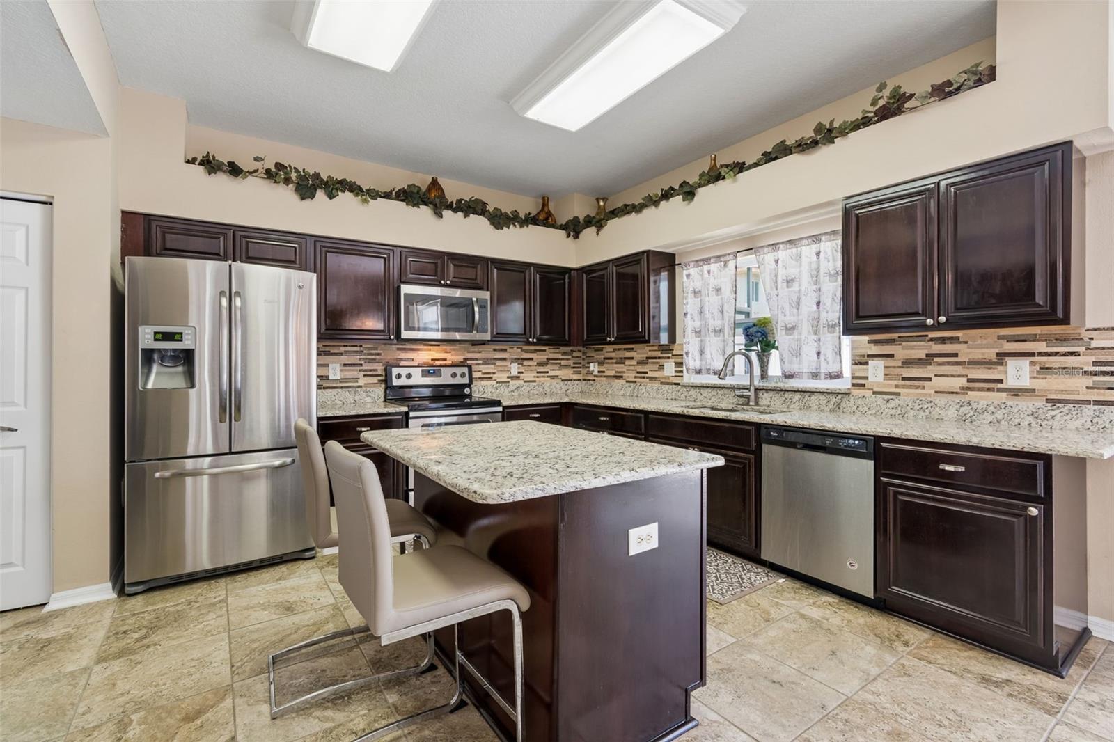 15911 MUIRFIELD DR, ODESSA, FL, 33556