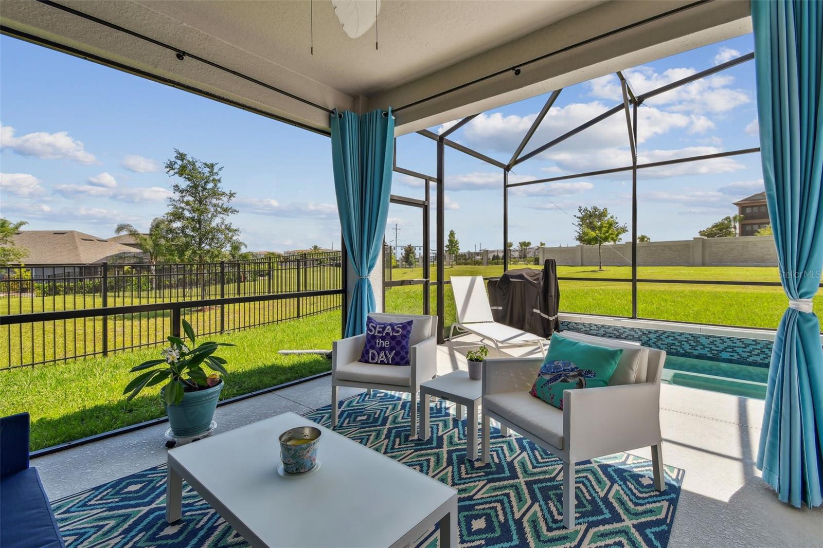 2433 SANTA VISTA LOOP, APOPKA, FL, 32703