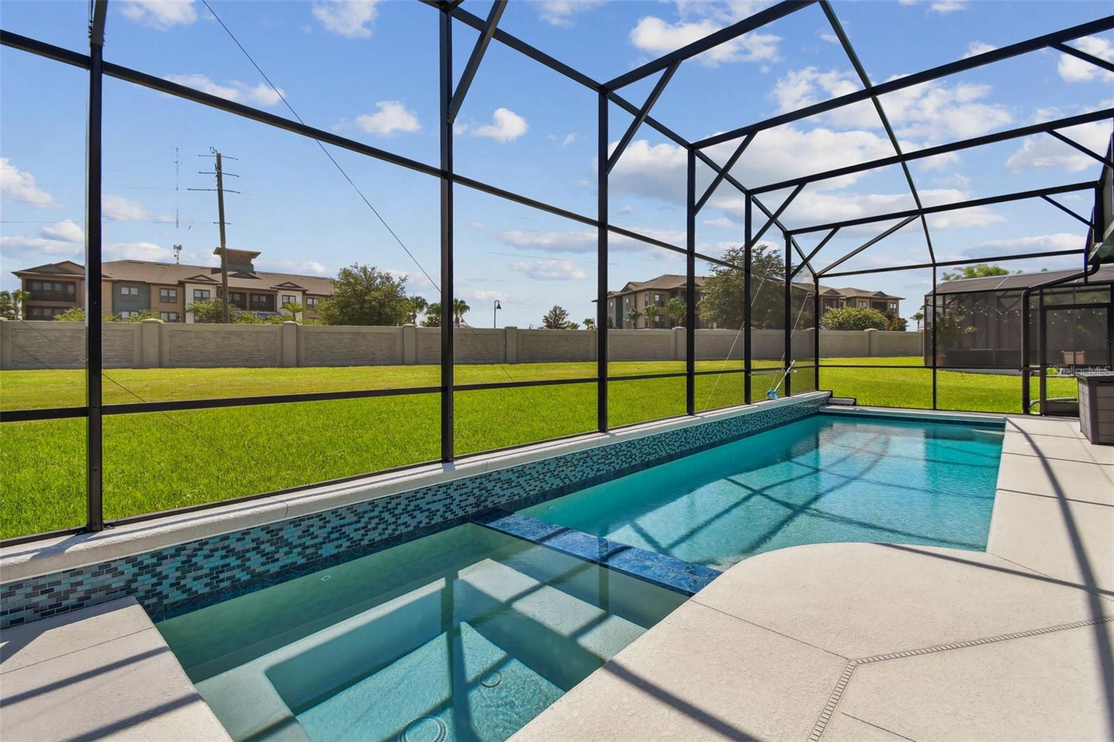 2433 SANTA VISTA LOOP, APOPKA, FL, 32703