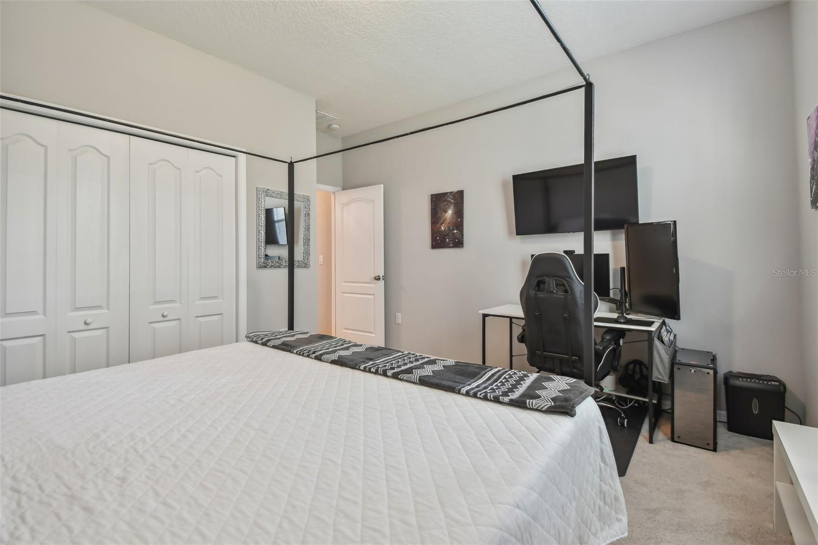 2433 SANTA VISTA LOOP, APOPKA, FL, 32703