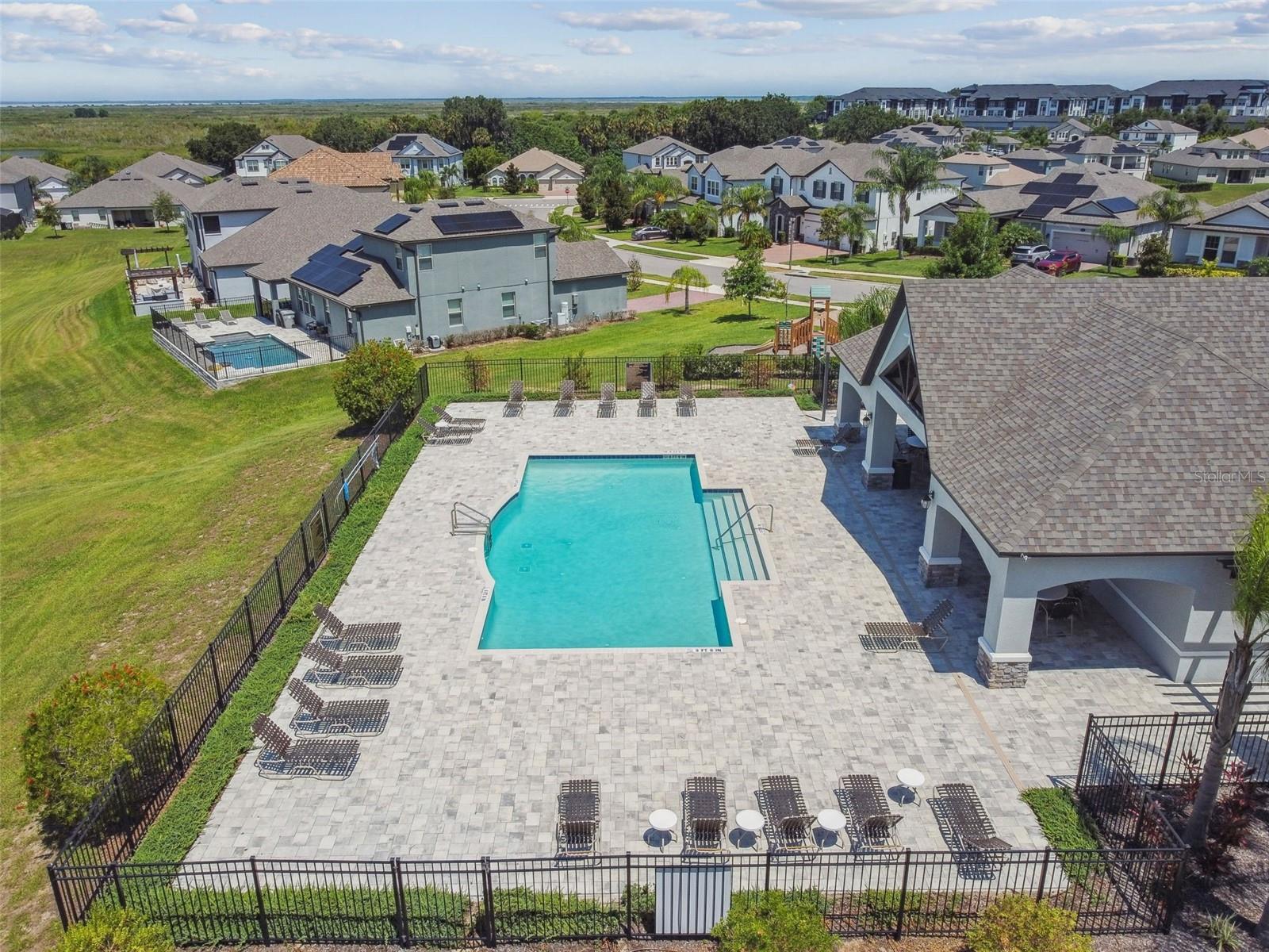 2433 SANTA VISTA LOOP, APOPKA, FL, 32703