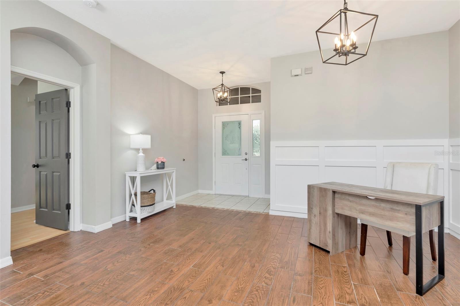 12012 NORTHUMBERLAND DR, TAMPA, FL, 33626