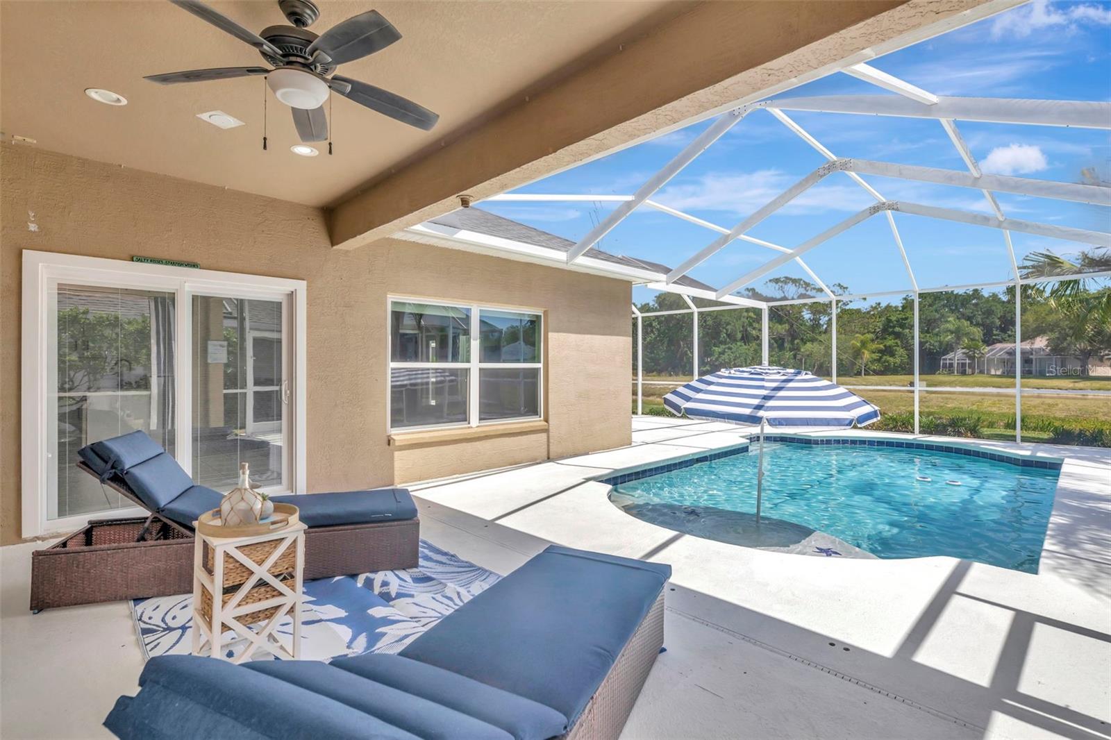 12012 NORTHUMBERLAND DR, TAMPA, FL, 33626