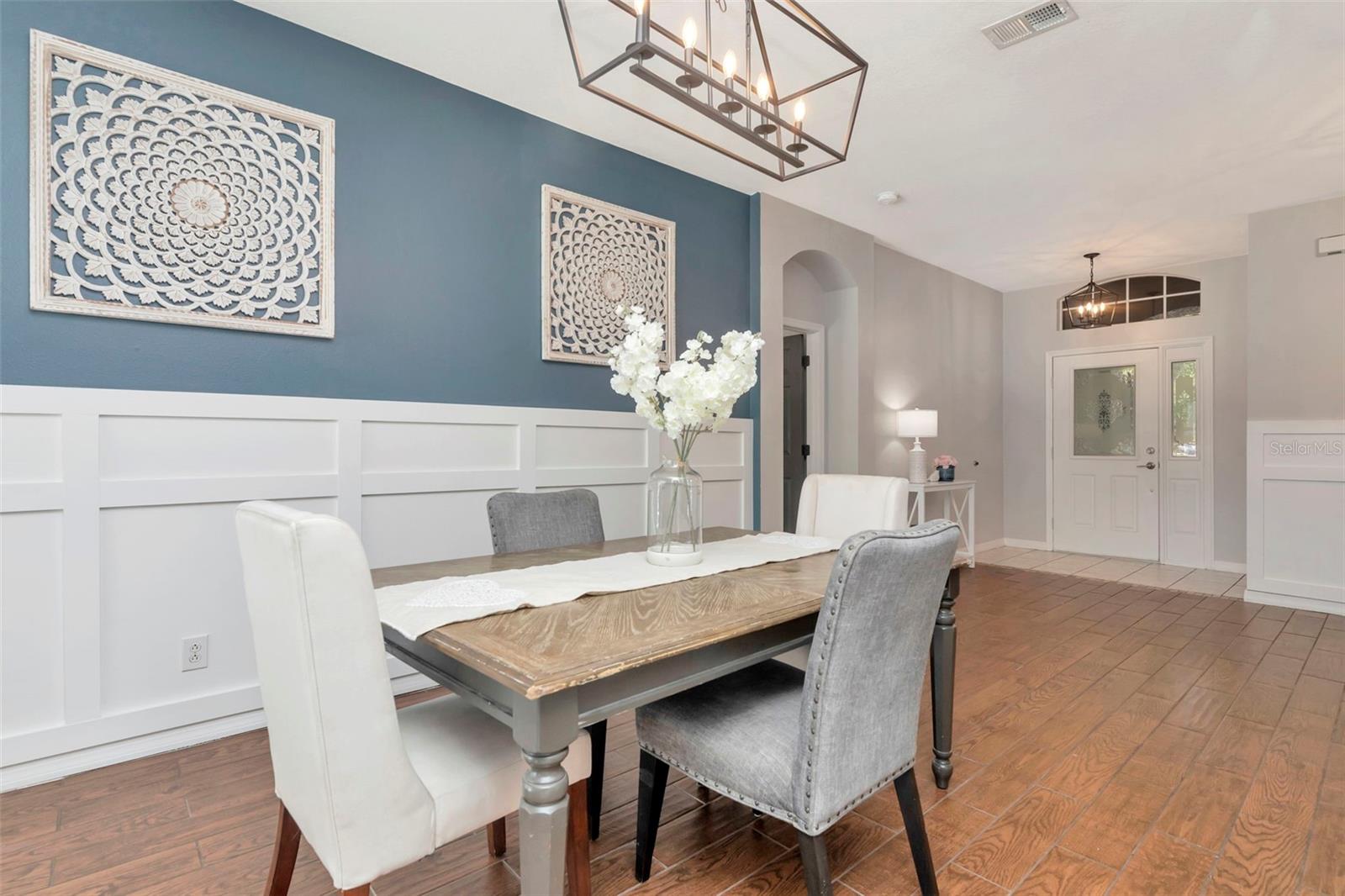 12012 NORTHUMBERLAND DR, TAMPA, FL, 33626