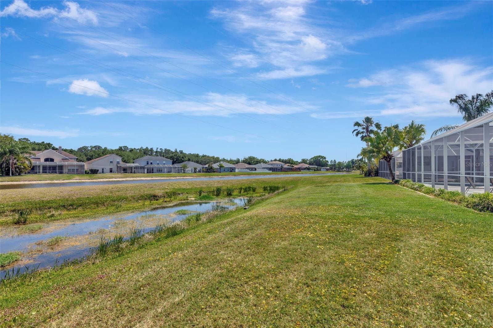 12012 NORTHUMBERLAND DR, TAMPA, FL, 33626