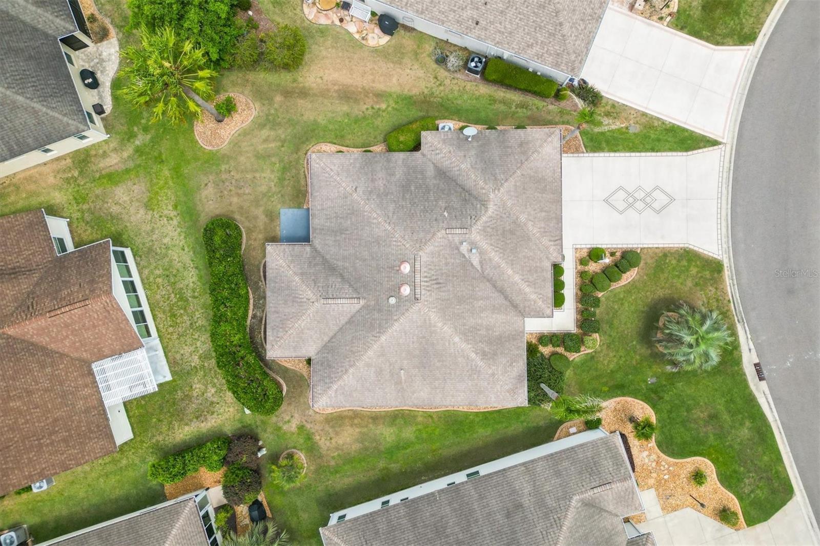 2332 GRENADIER WAY, THE VILLAGES, FL, 32162