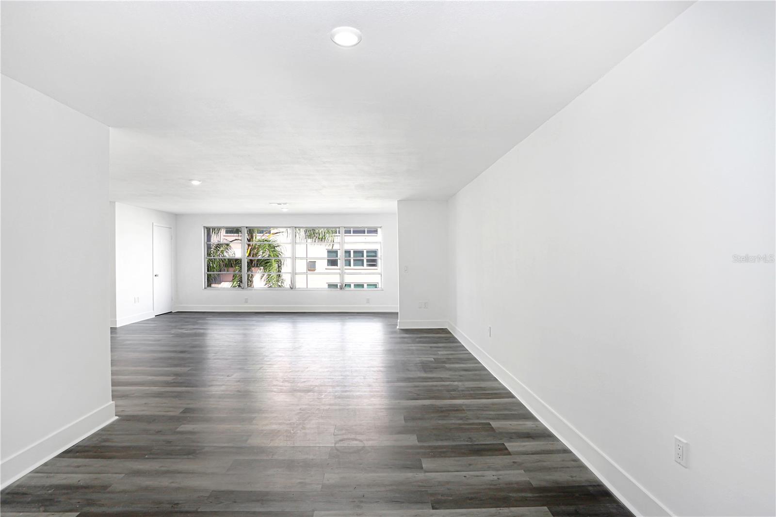 5603 80TH ST N #303, ST PETERSBURG, FL, 33709