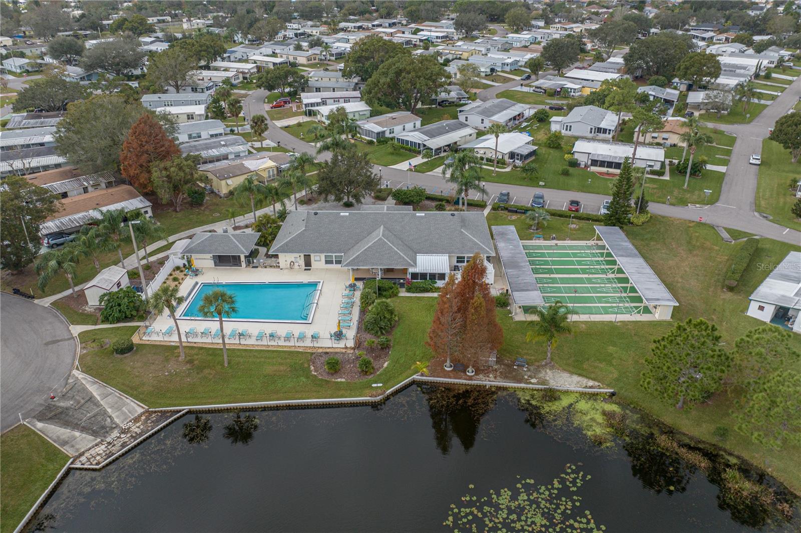 6114 GRAND OAKS DR SE, WINTER HAVEN, FL, 33884