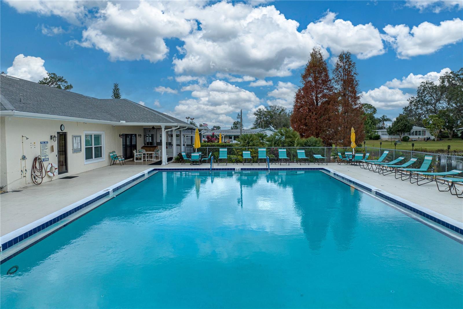 6114 GRAND OAKS DR SE, WINTER HAVEN, FL, 33884