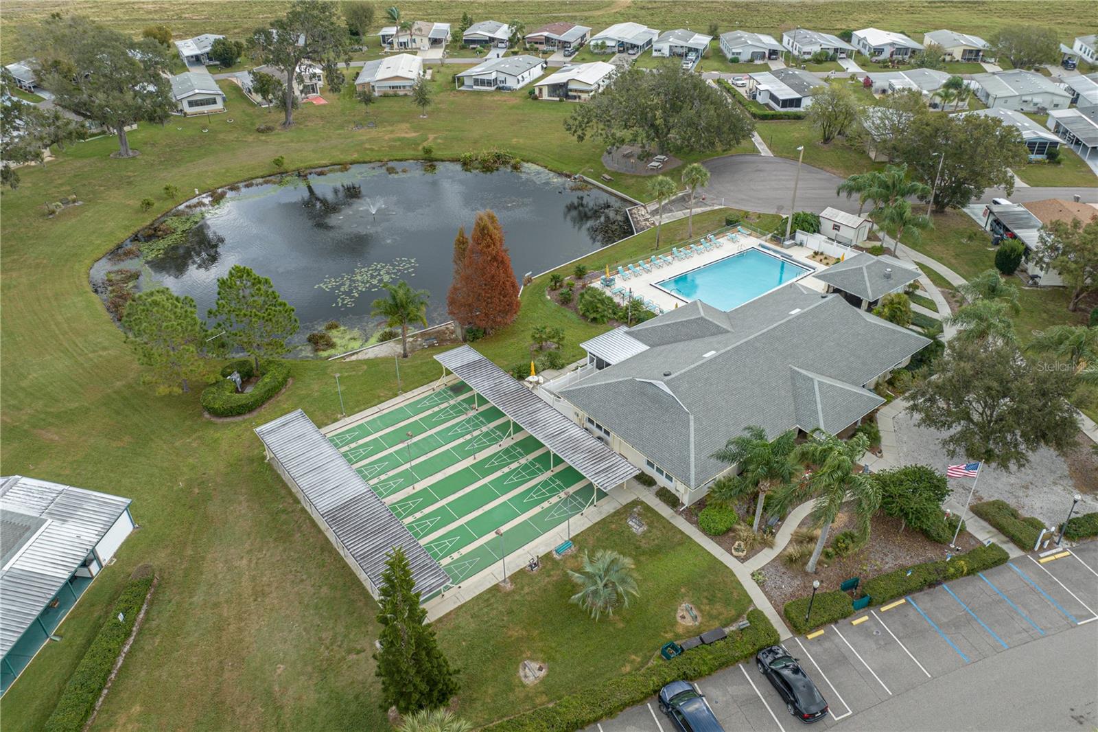 6114 GRAND OAKS DR SE, WINTER HAVEN, FL, 33884