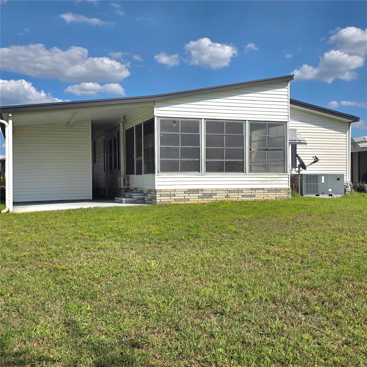 6114 GRAND OAKS DR SE, WINTER HAVEN, FL, 33884