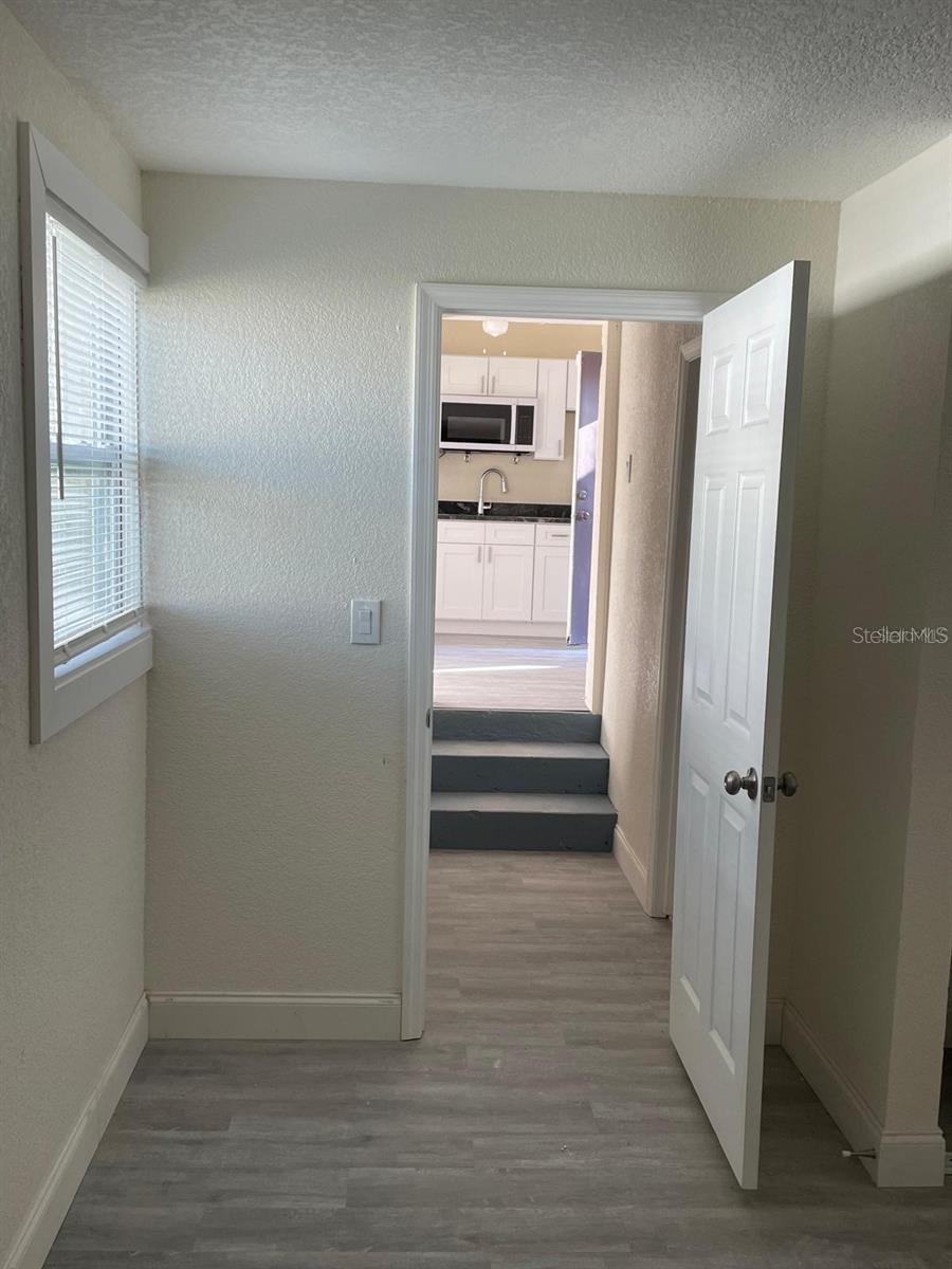 625 16TH AVE S #B, ST PETERSBURG, FL, 33701