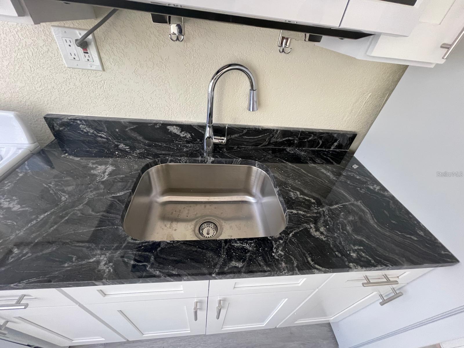 625 16TH AVE S #B, ST PETERSBURG, FL, 33701