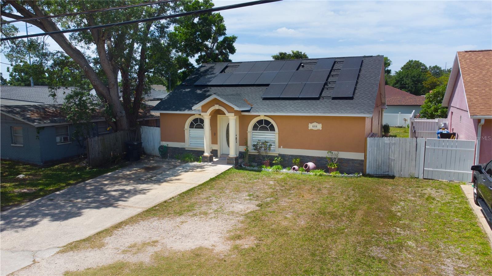 6914 N HIMES AVE, TAMPA, FL, 33614