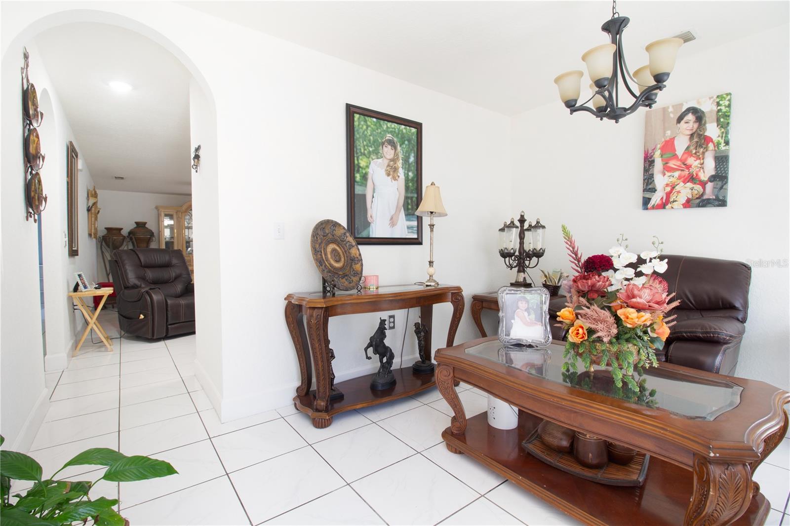 6914 N HIMES AVE, TAMPA, FL, 33614