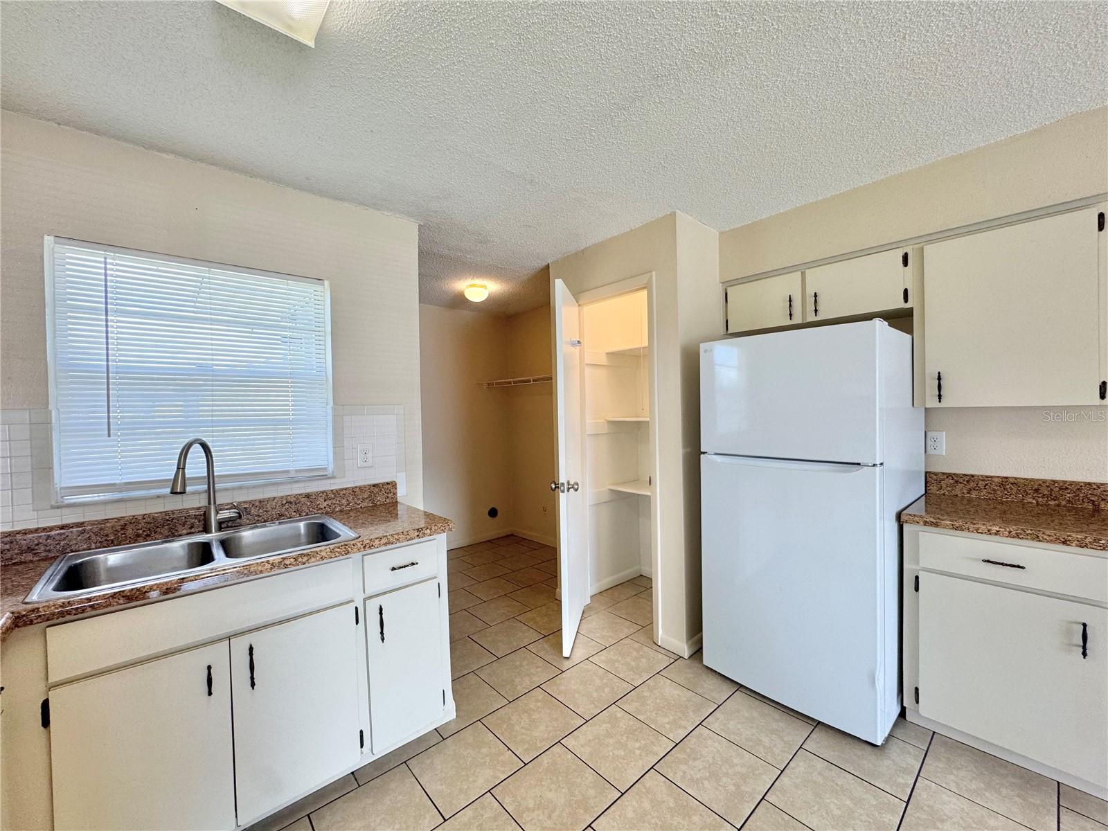 2540 ELM AVE, LAKE WALES, FL, 33898