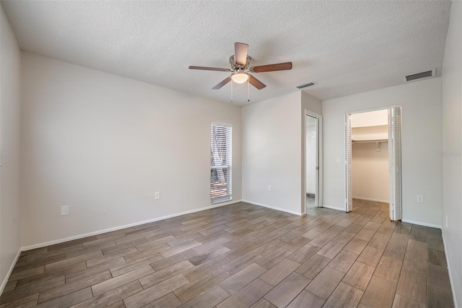 1124 DANNY DR, SARASOTA, FL, 34243