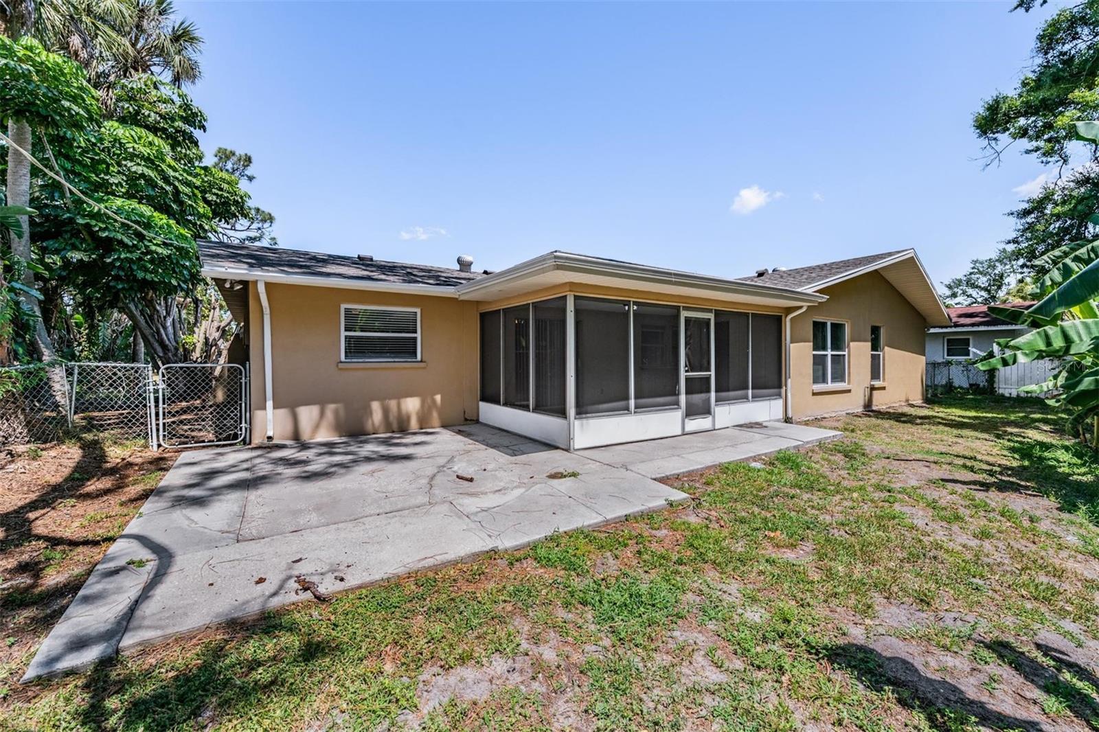 1124 DANNY DR, SARASOTA, FL, 34243