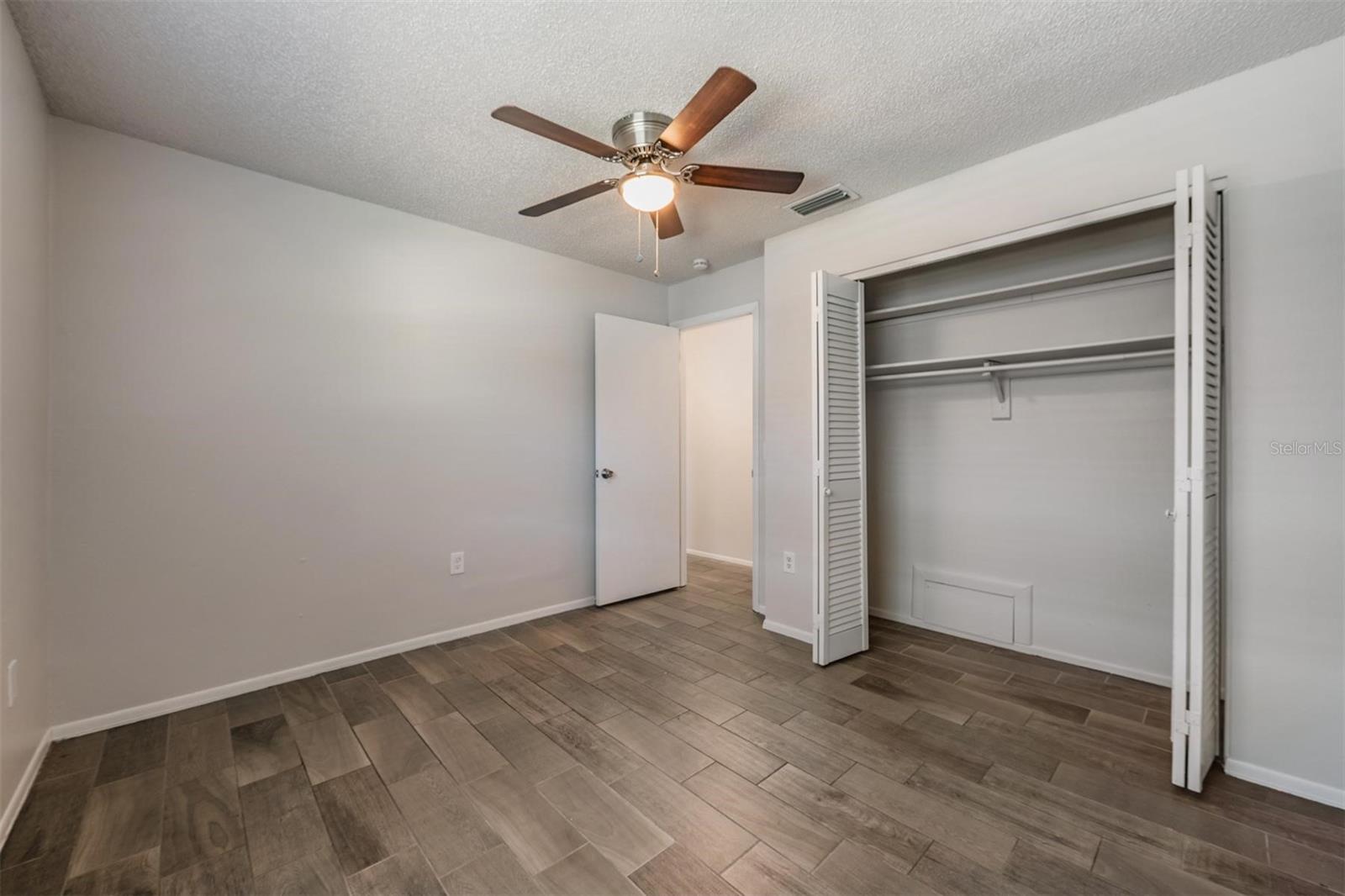 1124 DANNY DR, SARASOTA, FL, 34243