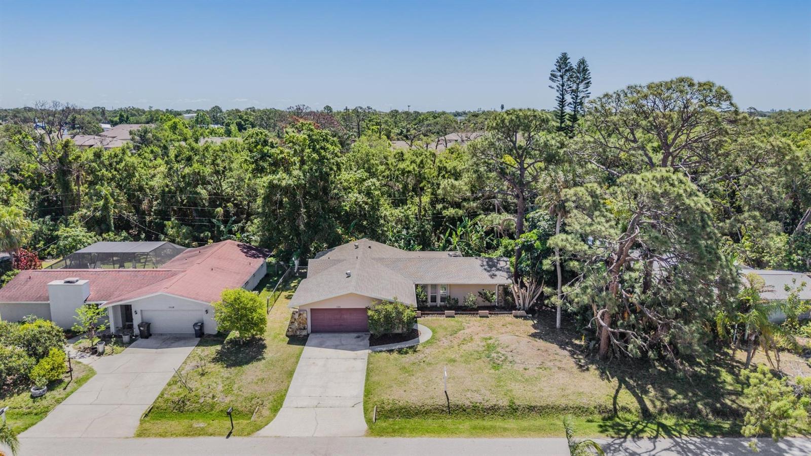 1124 DANNY DR, SARASOTA, FL, 34243