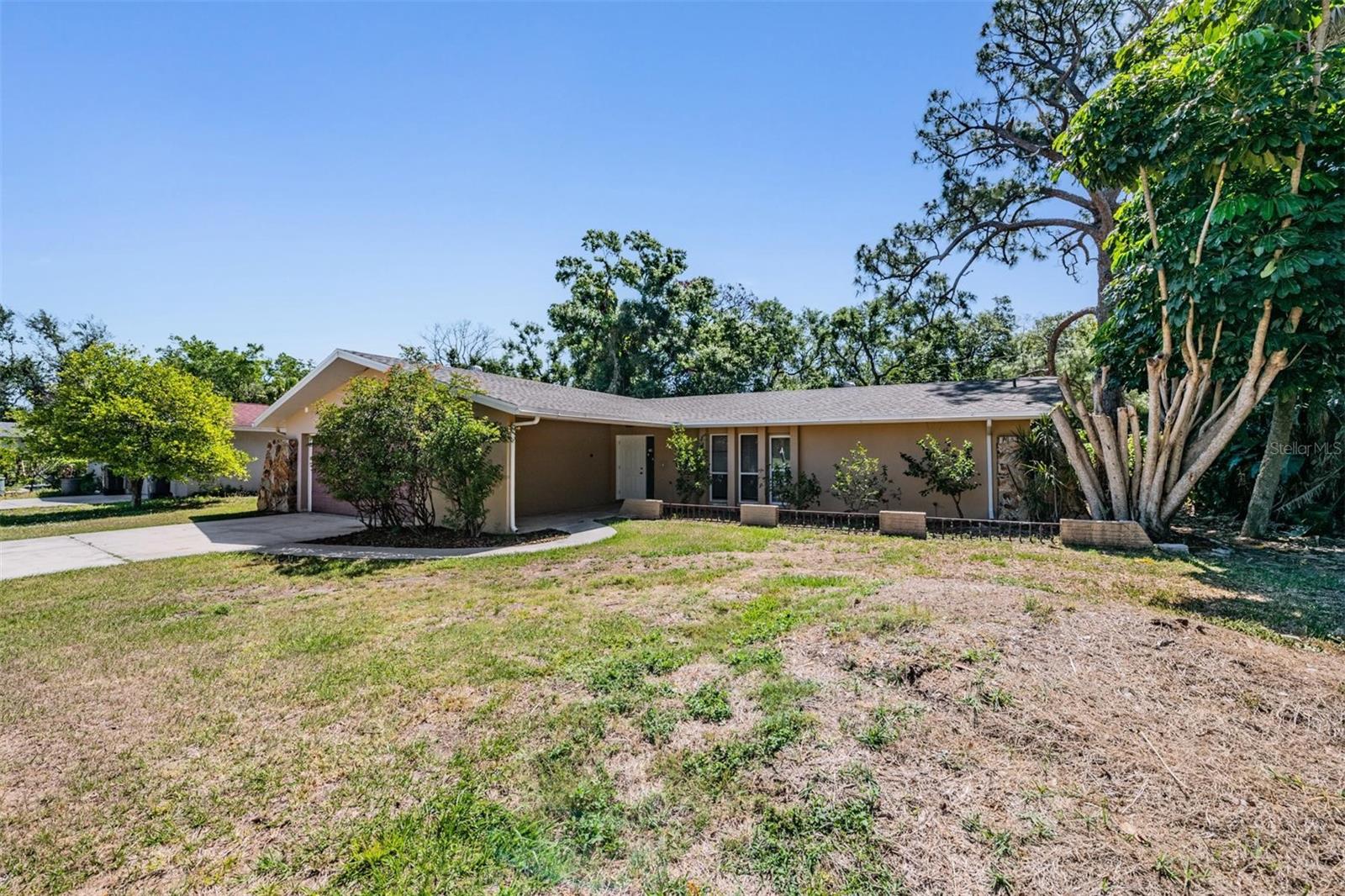 1124 DANNY DR, SARASOTA, FL, 34243