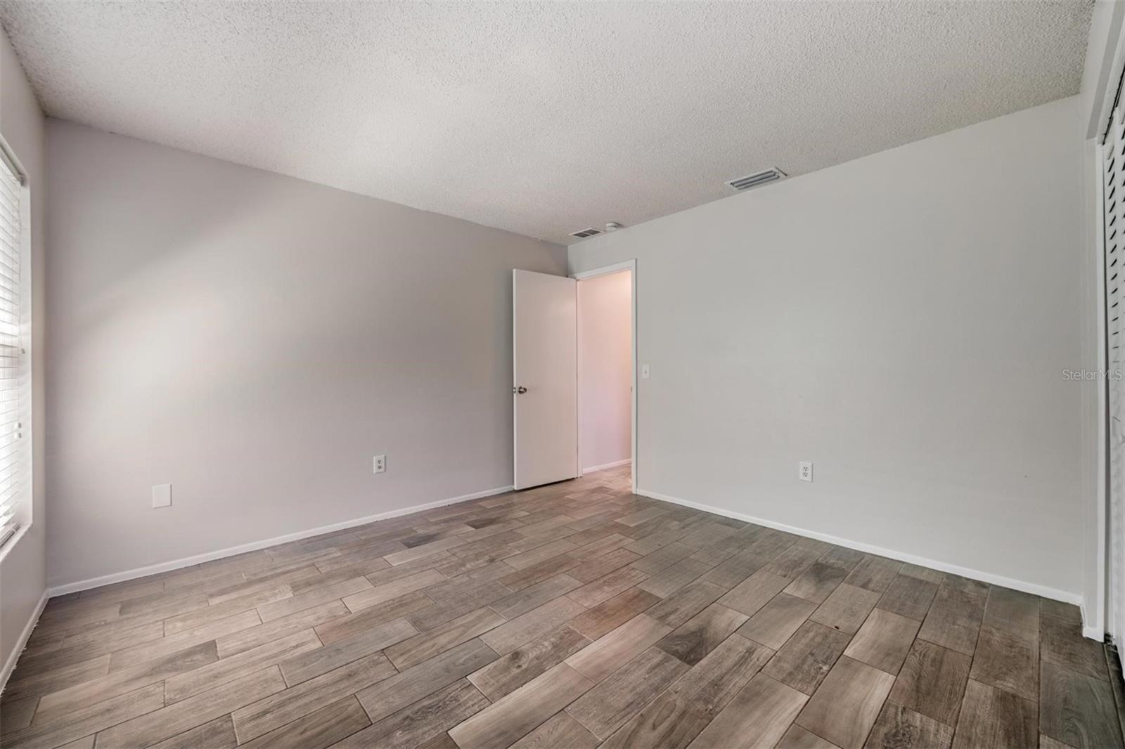 1124 DANNY DR, SARASOTA, FL, 34243