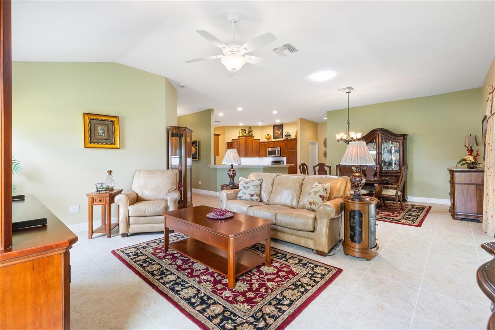 3055 NIGHTHAWK TER, THE VILLAGES, FL, 32163
