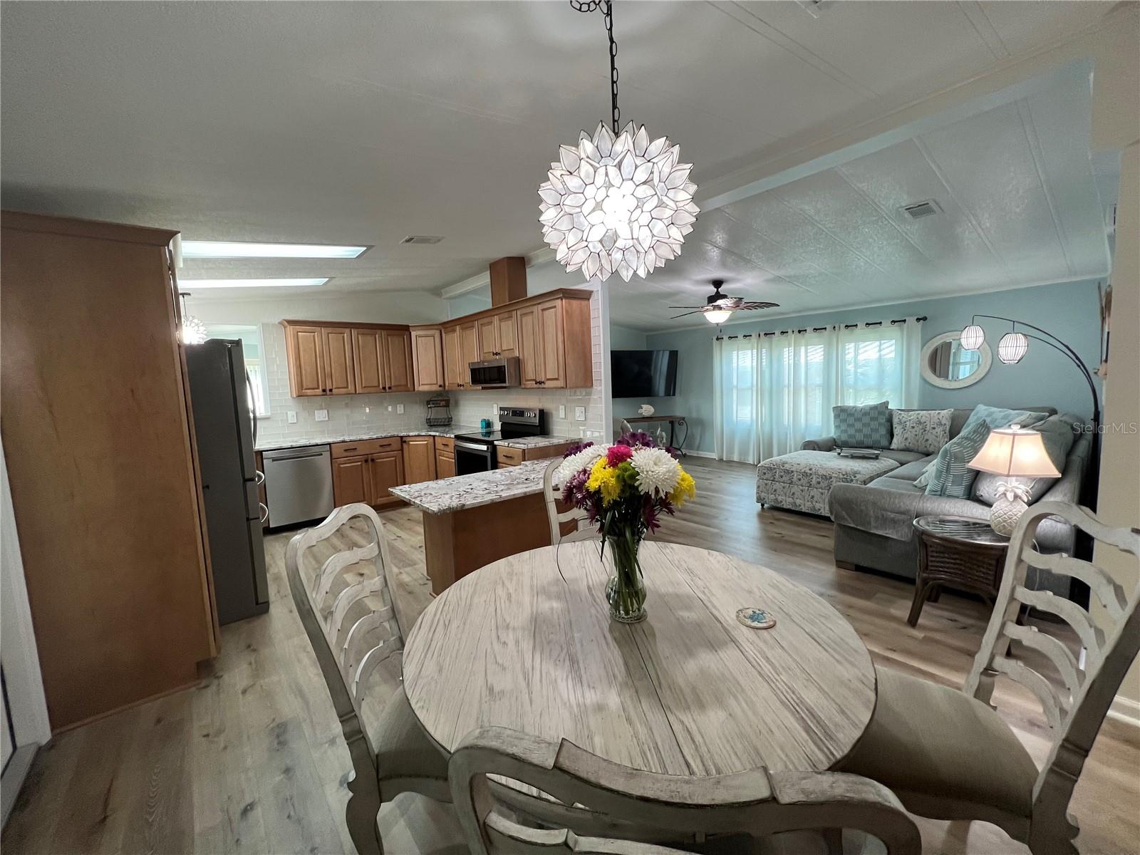 2038 MAUI DR, HOLIDAY, FL, 34691