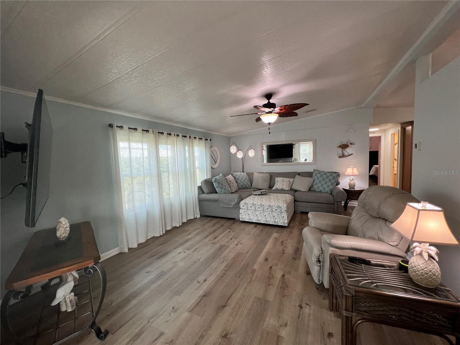 2038 MAUI DR, HOLIDAY, FL, 34691