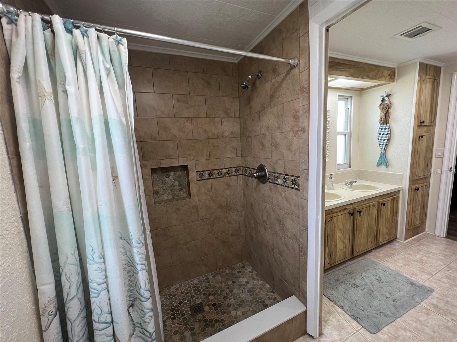 2038 MAUI DR, HOLIDAY, FL, 34691