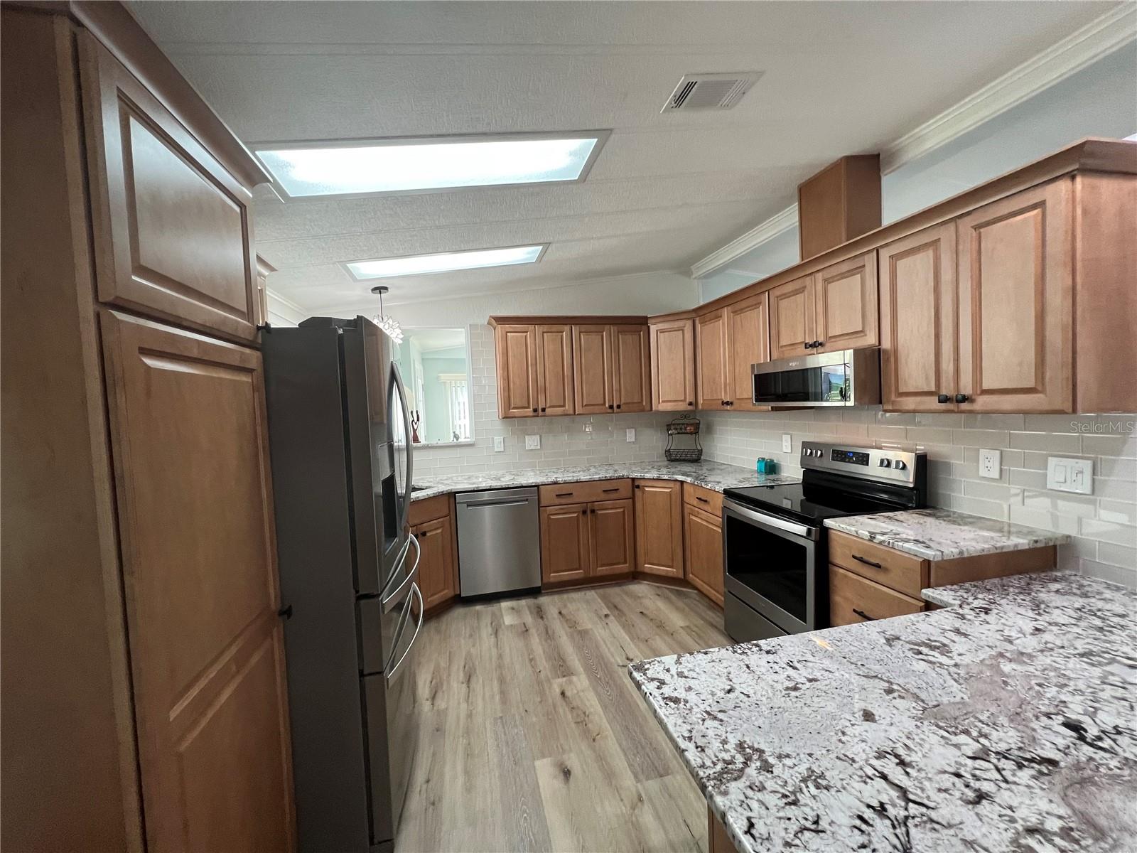 2038 MAUI DR, HOLIDAY, FL, 34691