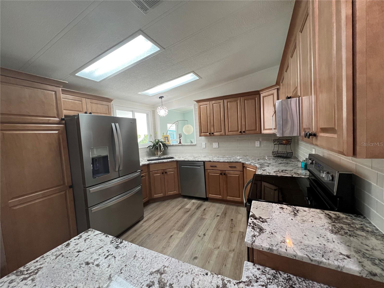 2038 MAUI DR, HOLIDAY, FL, 34691