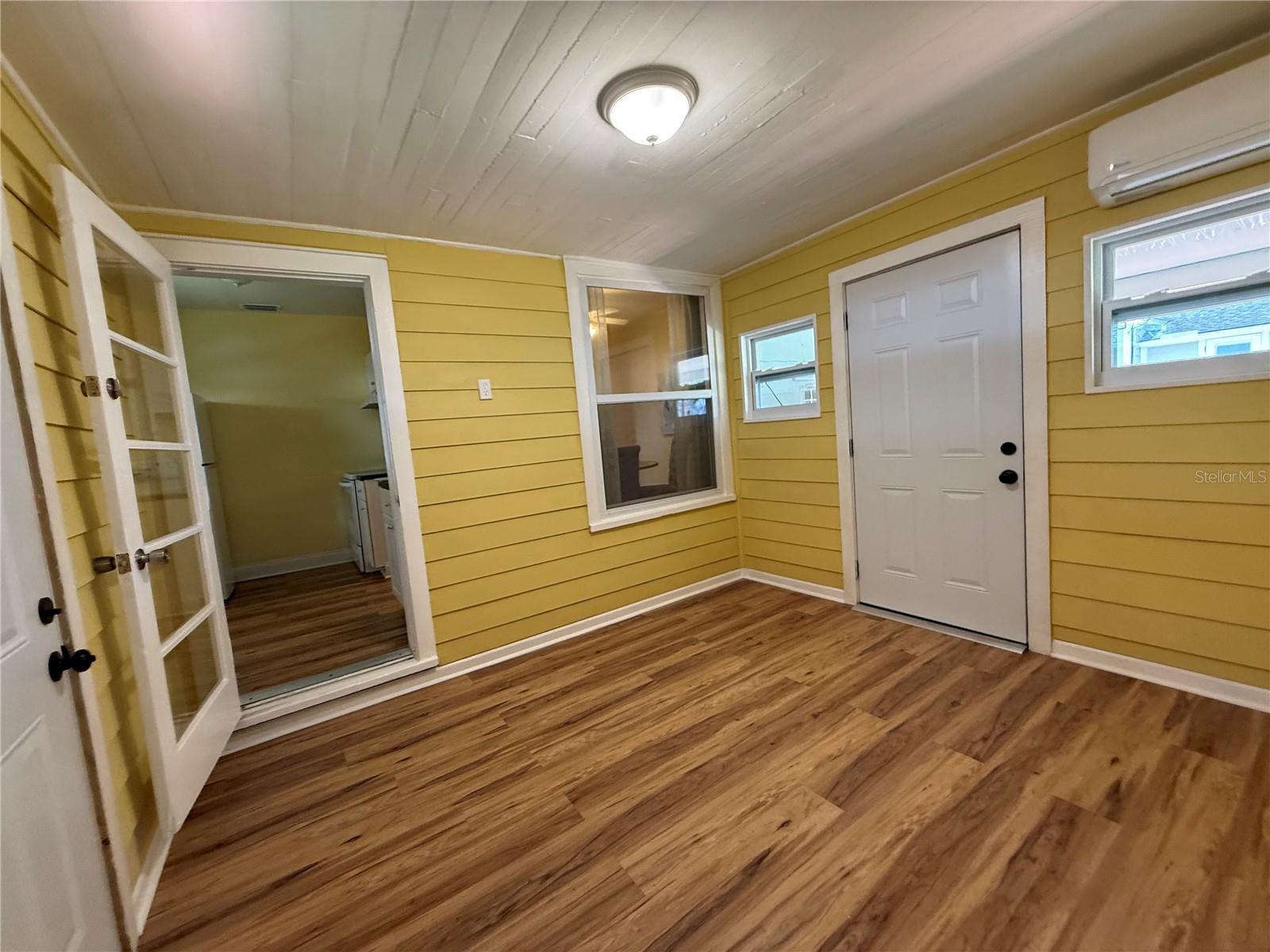 4424 1ST AVE N, ST PETERSBURG, FL, 33713