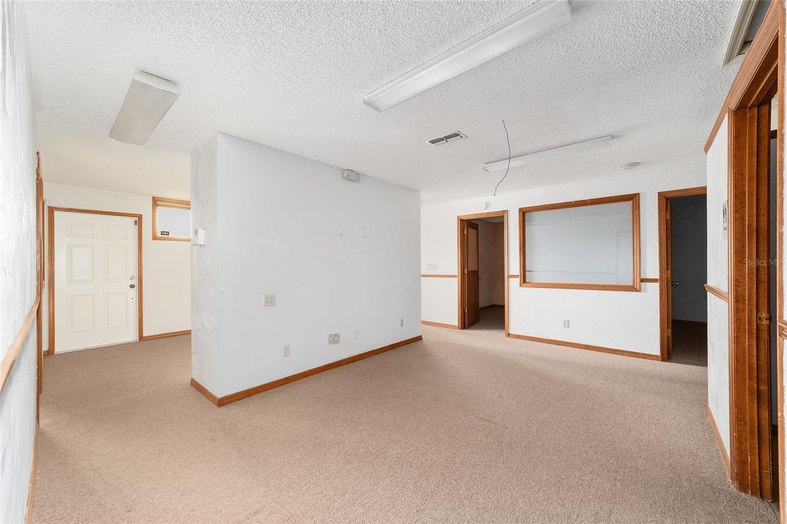 STARTING GATE OFFICE COMPLEX, OCALA, FL, 34474