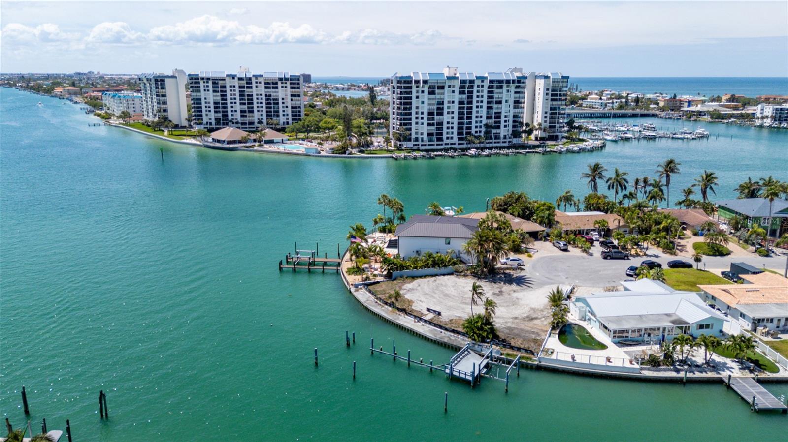 13 BELLEVUE DR, TREASURE ISLAND, FL, 33706