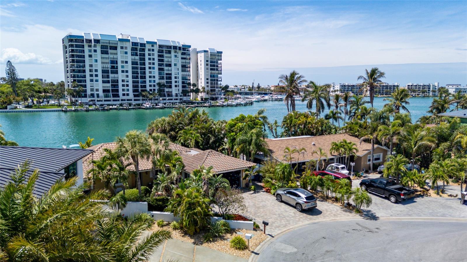 13 BELLEVUE DR, TREASURE ISLAND, FL, 33706