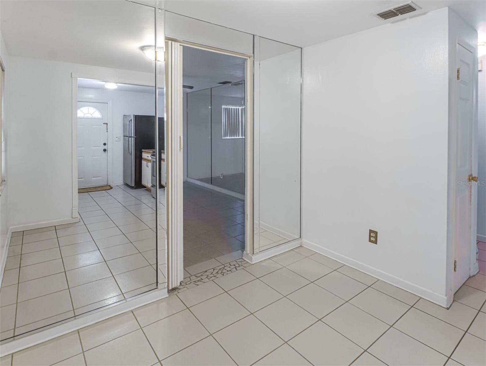 4415 ATWATER DR, TAMPA, FL, 33610