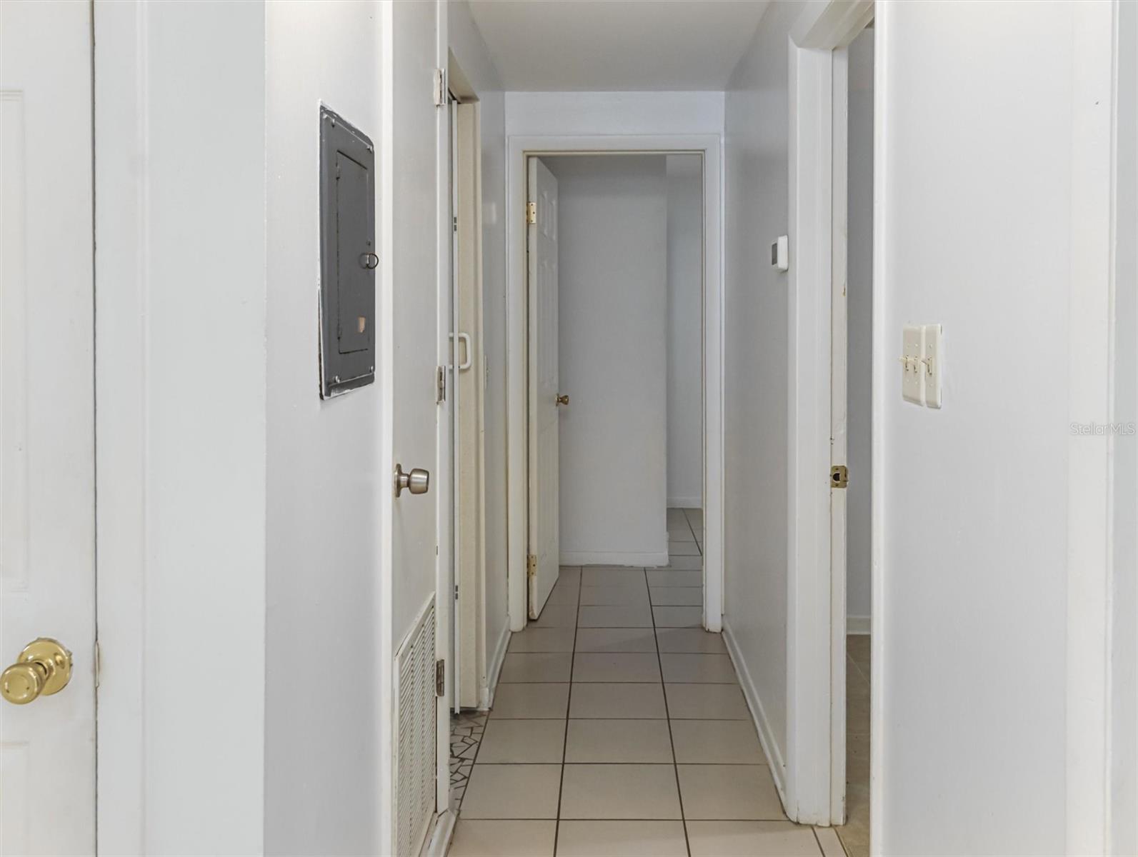 4415 ATWATER DR, TAMPA, FL, 33610