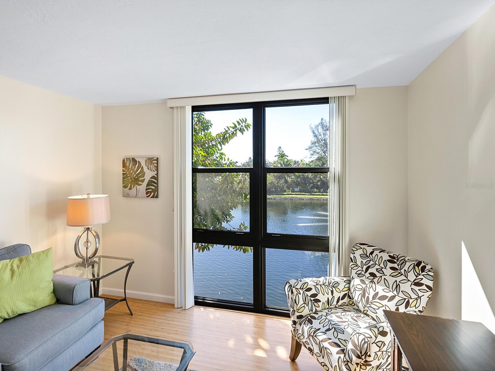 22 SANDY COVE RD #APT 203, SARASOTA, FL, 34242