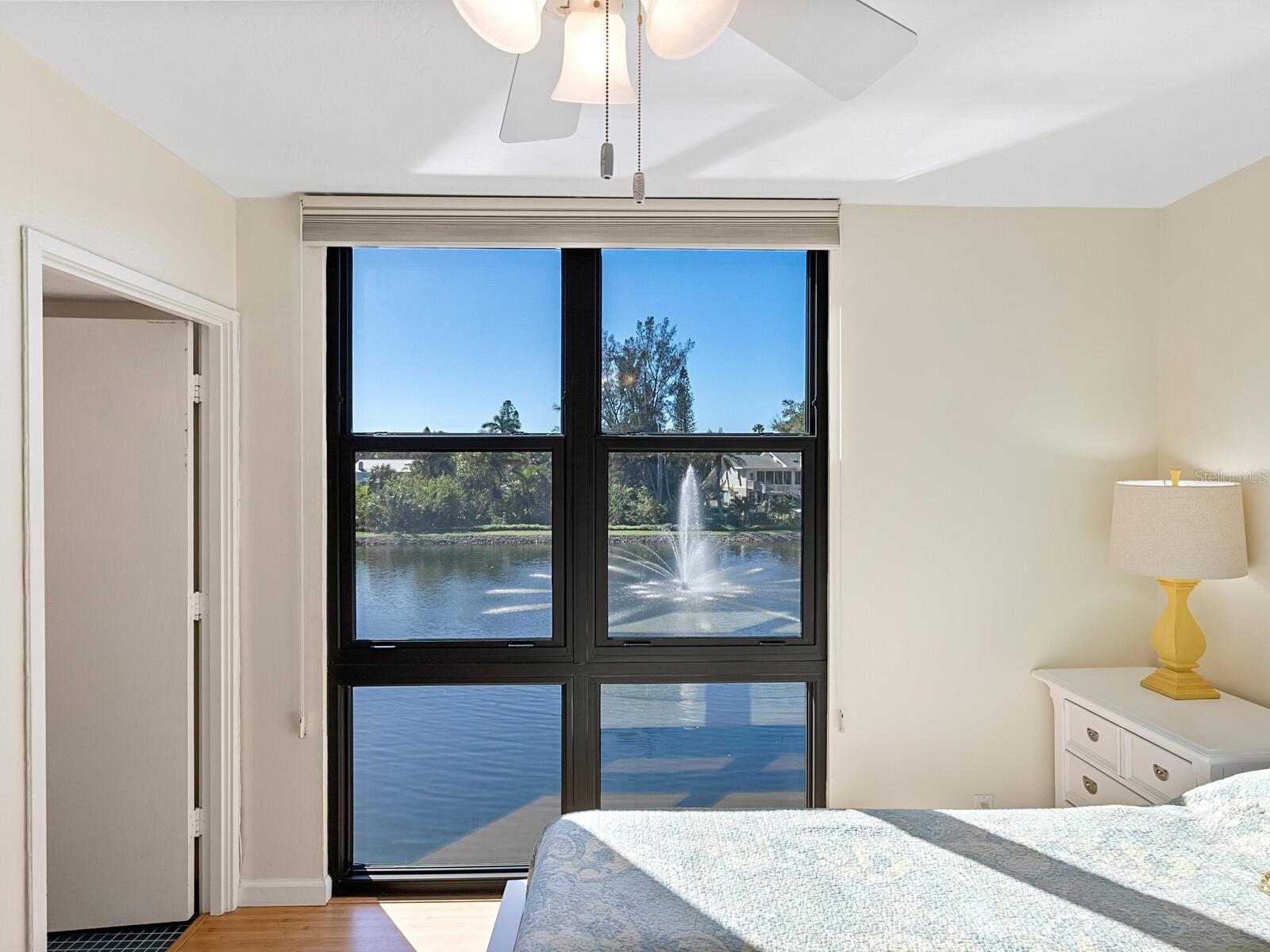 22 SANDY COVE RD #APT 203, SARASOTA, FL, 34242