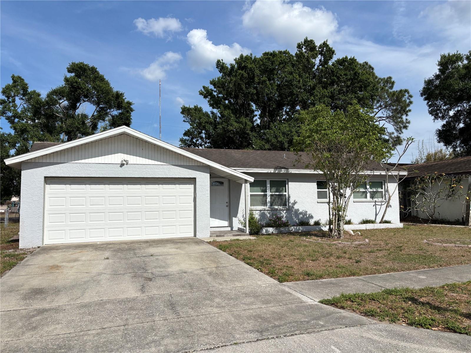 8363 JENNIFER LN, SEMINOLE, FL, 33777