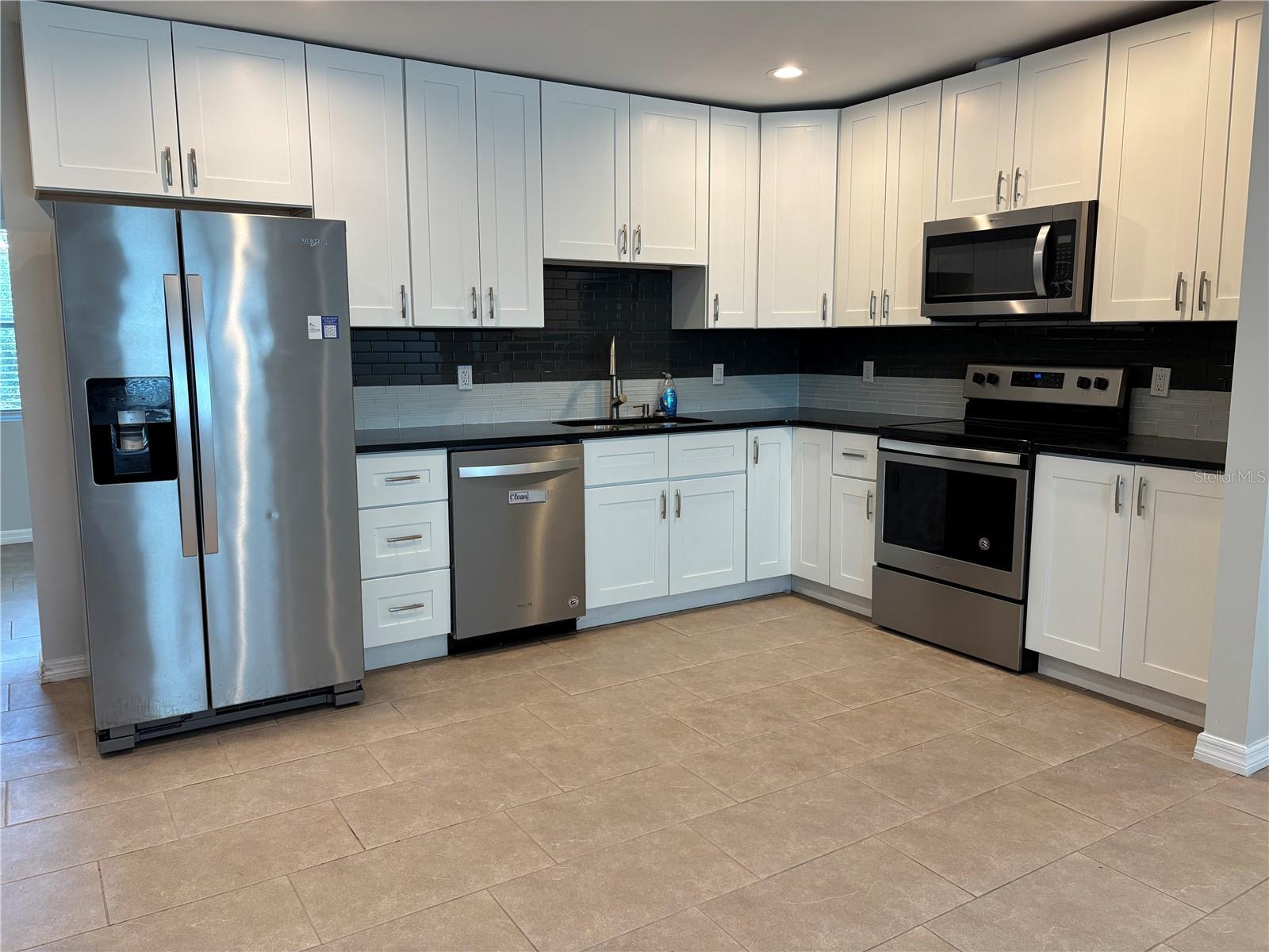 8363 JENNIFER LN, SEMINOLE, FL, 33777