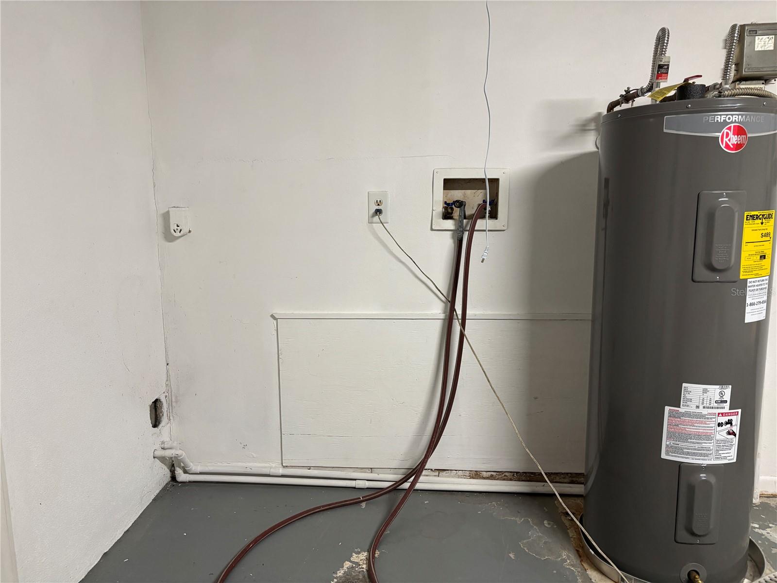 8363 JENNIFER LN, SEMINOLE, FL, 33777