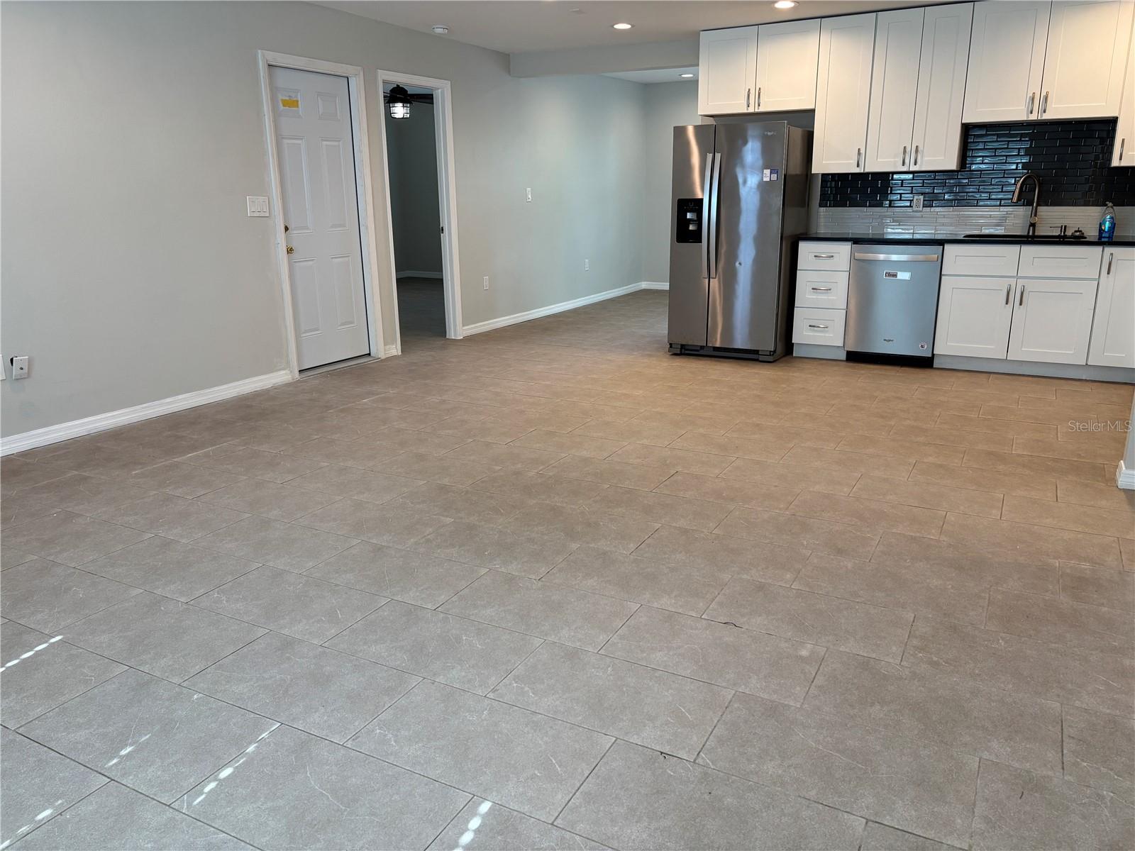 8363 JENNIFER LN, SEMINOLE, FL, 33777