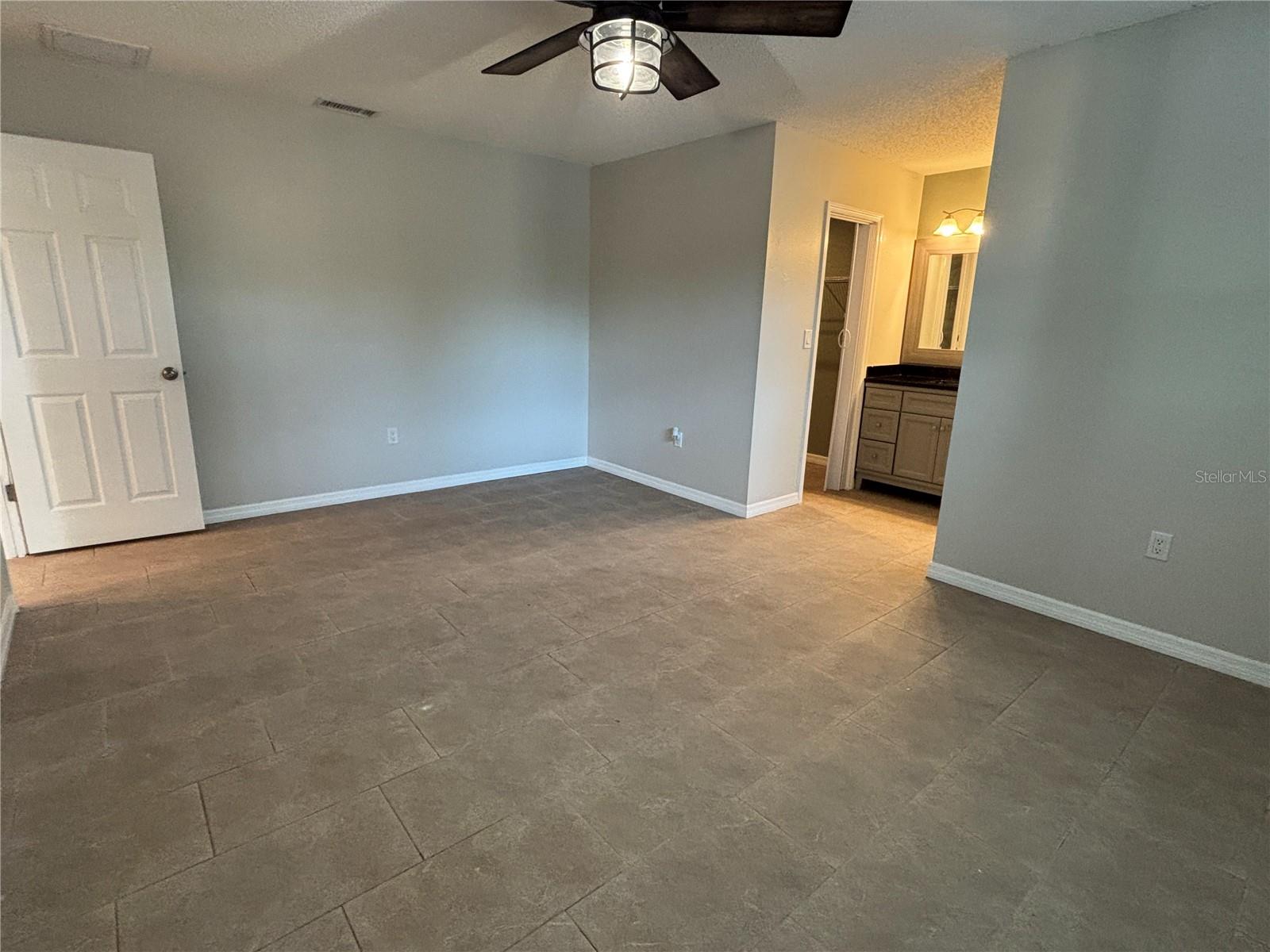 8363 JENNIFER LN, SEMINOLE, FL, 33777