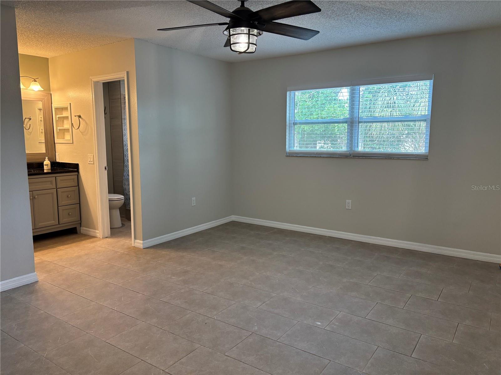 8363 JENNIFER LN, SEMINOLE, FL, 33777