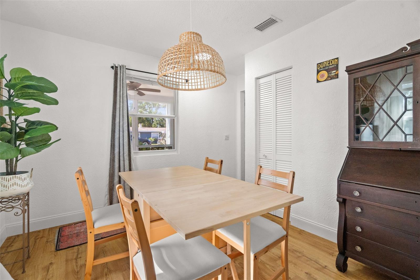 548 BAY ST, DUNEDIN, FL, 34698