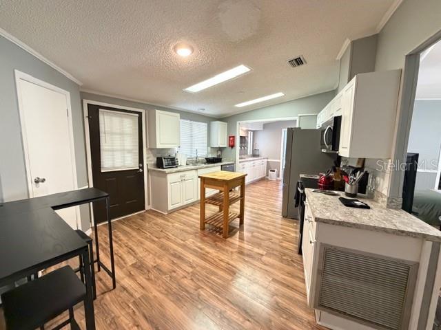 602 JASON DR, LADY LAKE, FL, 32159