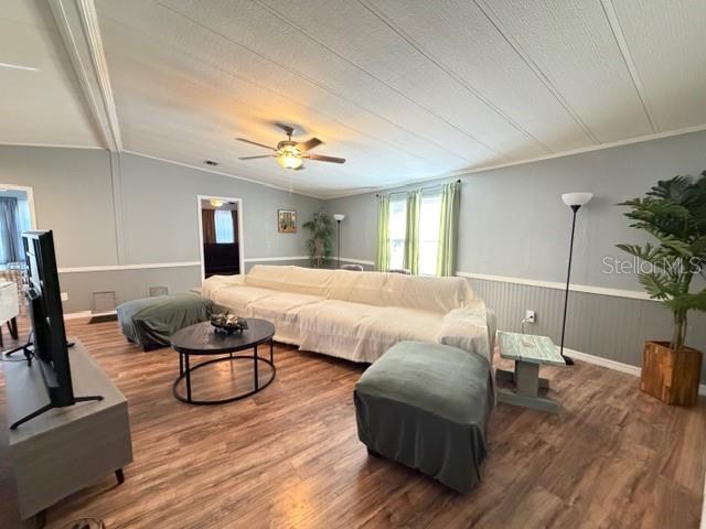 602 JASON DR, LADY LAKE, FL, 32159